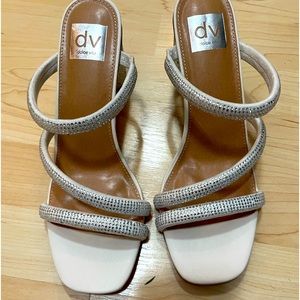 Nordstrom DV sandals brand new